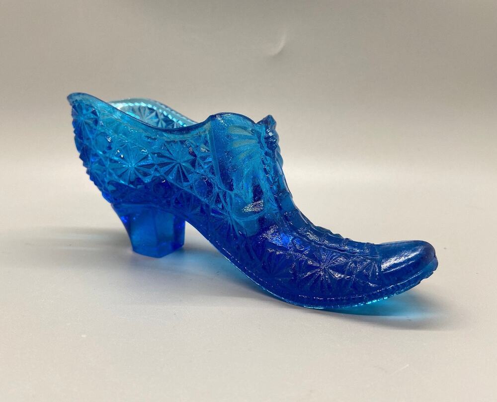 Vintage Blue Glass Slipper Shoe Button and Daisy Pattern with Bow
